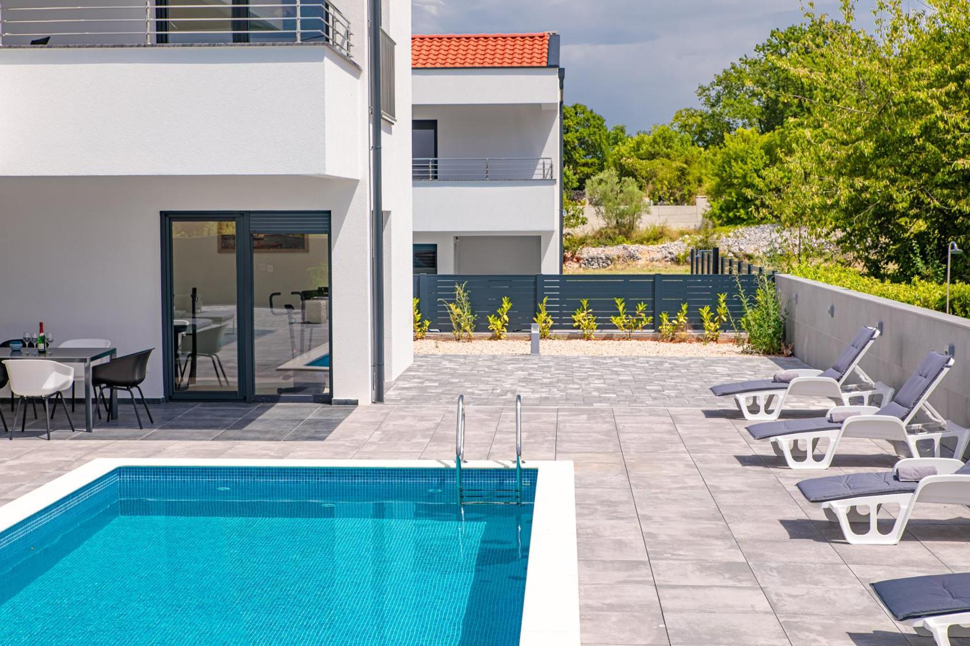 Villa Graefin มาลินสกา ภายนอก รูปภาพ