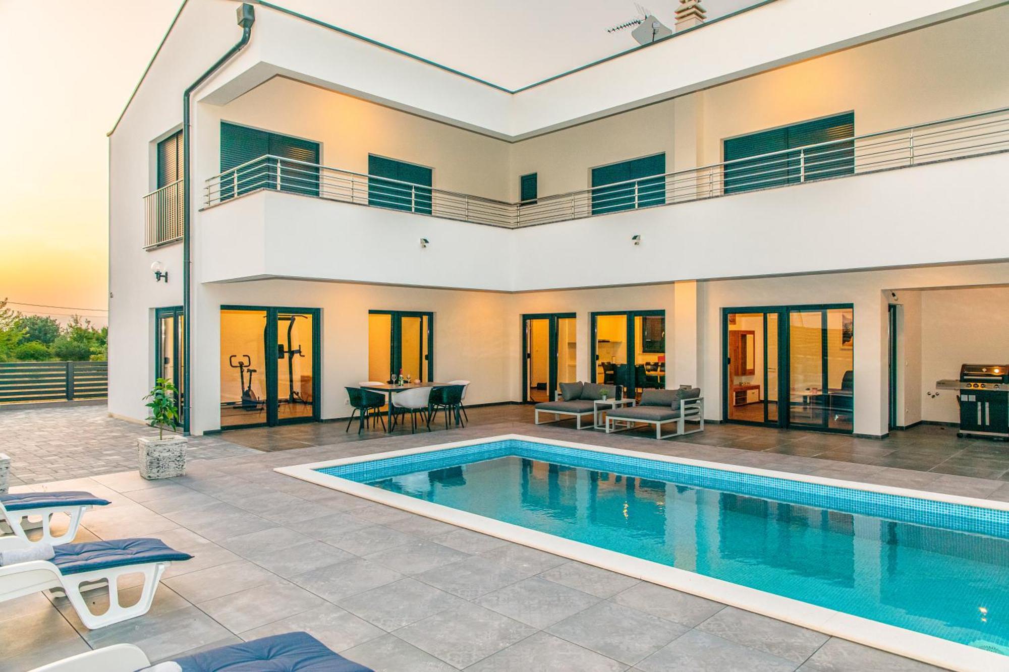 Villa Graefin มาลินสกา ภายนอก รูปภาพ
